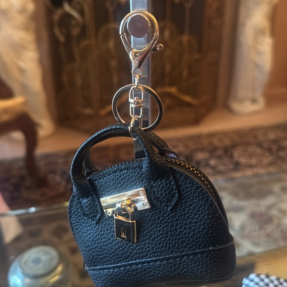 Keychain Black Mini Handbag - Picture 4 of 4